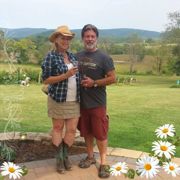 Meet your Posher, Kim - Picture 1 of 1